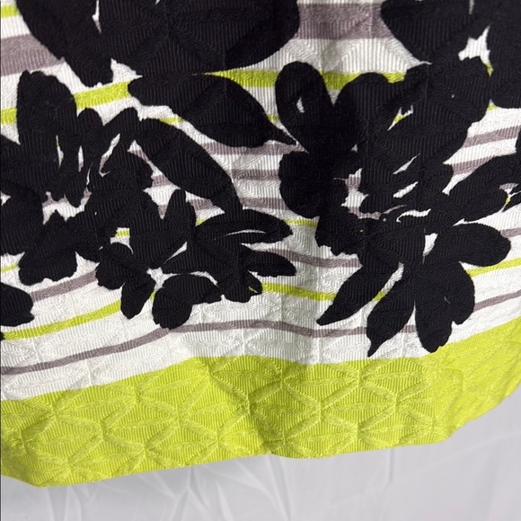 Taylor Striped Floral Women's Dress - Lime and Black Size 6 - Picture 5 of 10